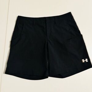 Women's UA Golf Shorts